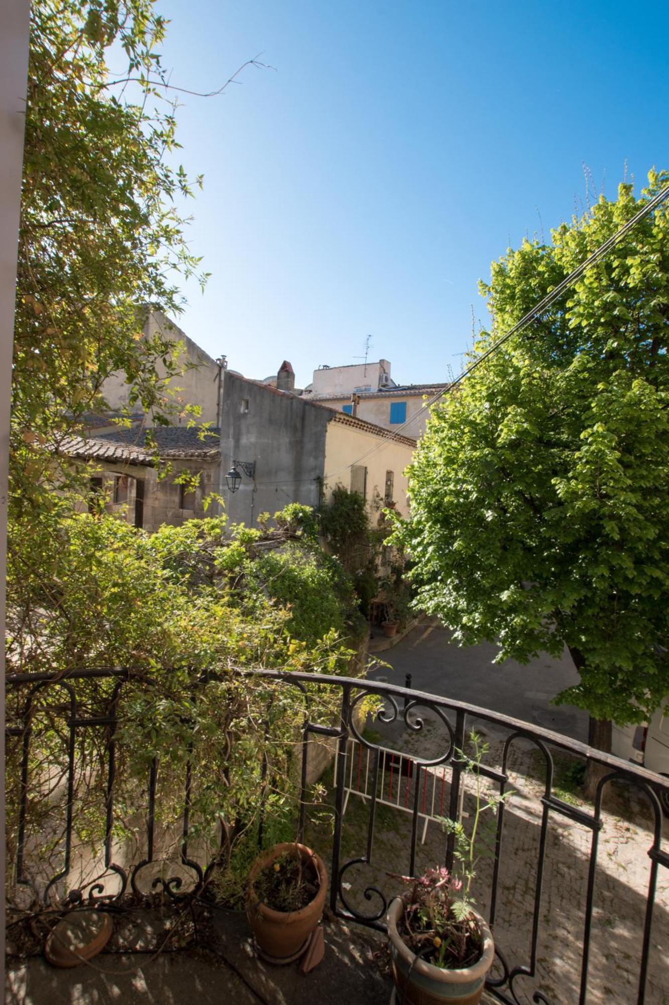 Zen Arena - Maison Dans Le Coeur D'arles Avec Cour Arles